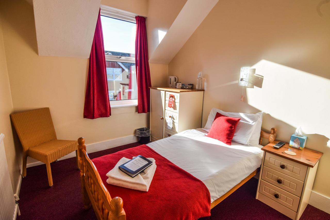 Eastbourne Reymar Bed & Breakfast Exterior photo