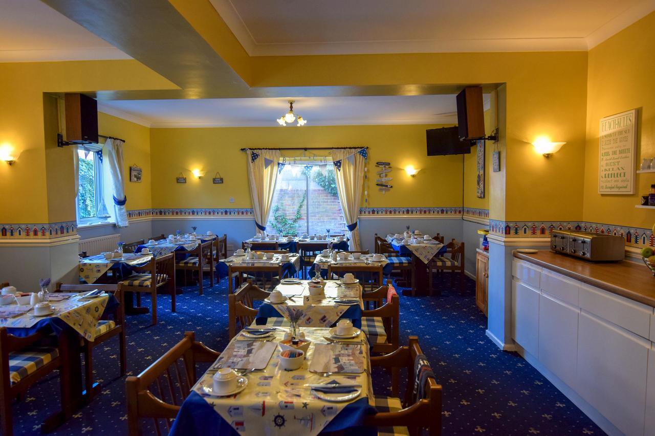 Eastbourne Reymar Bed & Breakfast Exterior photo