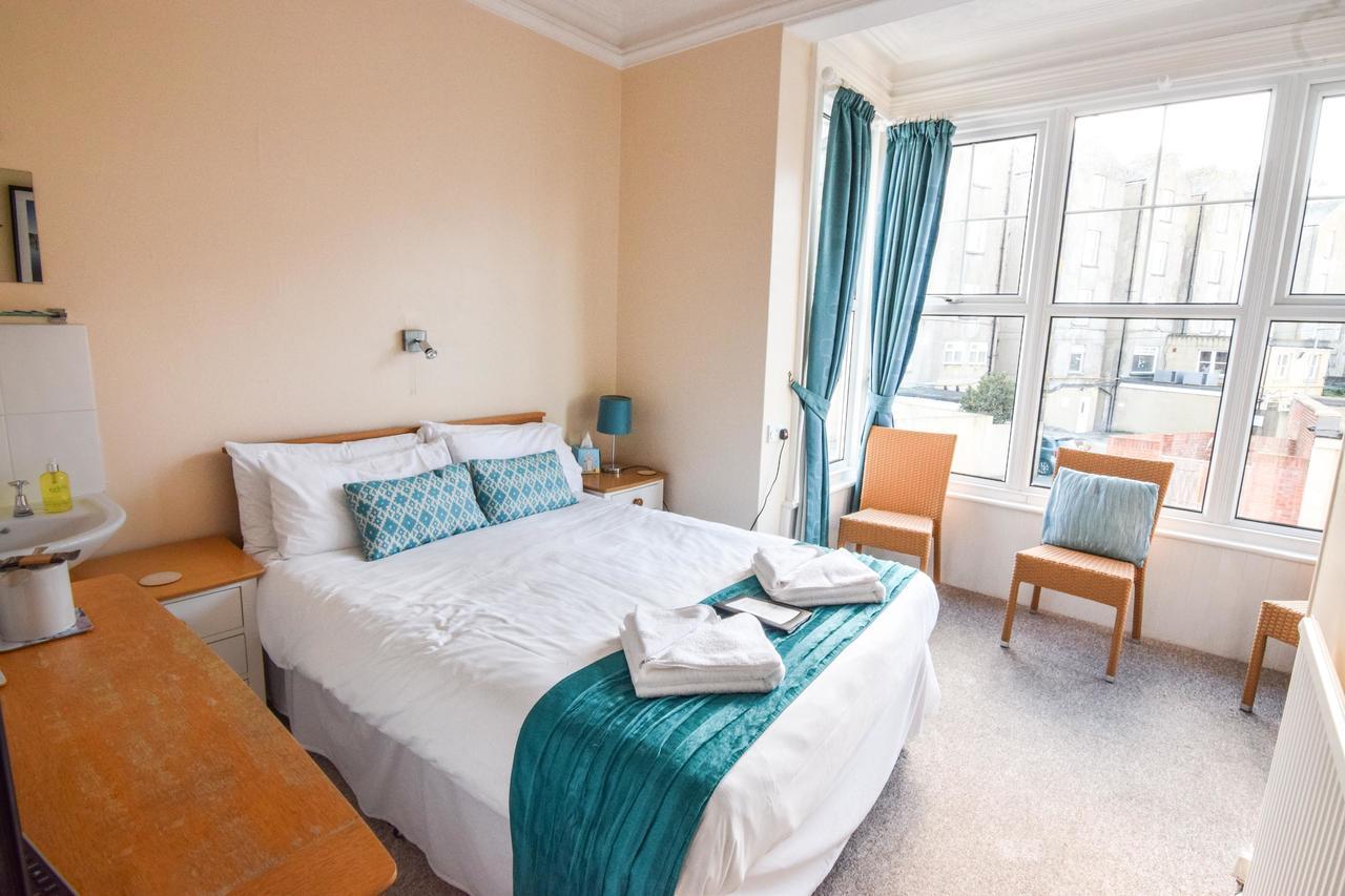 Eastbourne Reymar Bed & Breakfast Exterior photo